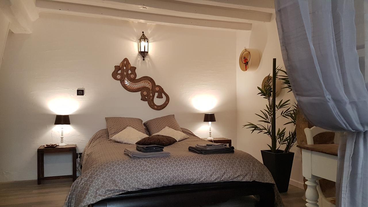 La Belmontaise Bed & Breakfast Beaumont-sur-Sarthe ภายนอก รูปภาพ