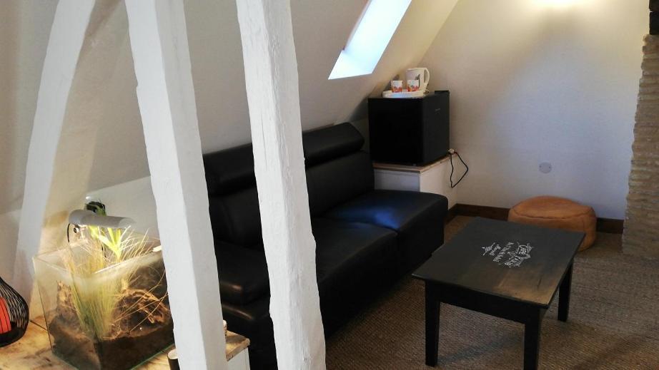 La Belmontaise Bed & Breakfast Beaumont-sur-Sarthe ภายนอก รูปภาพ
